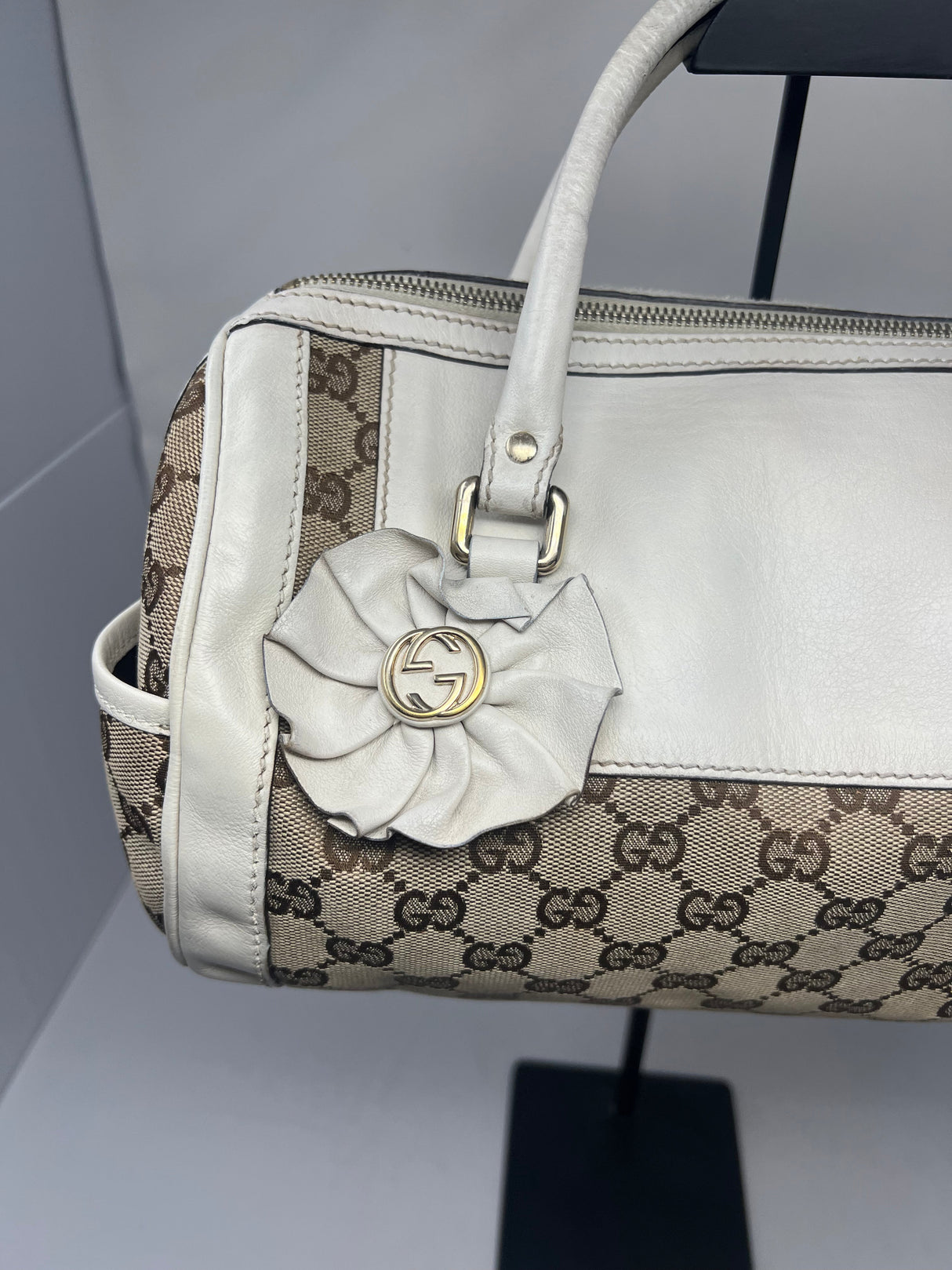 #19 gucci monogram barrel bag