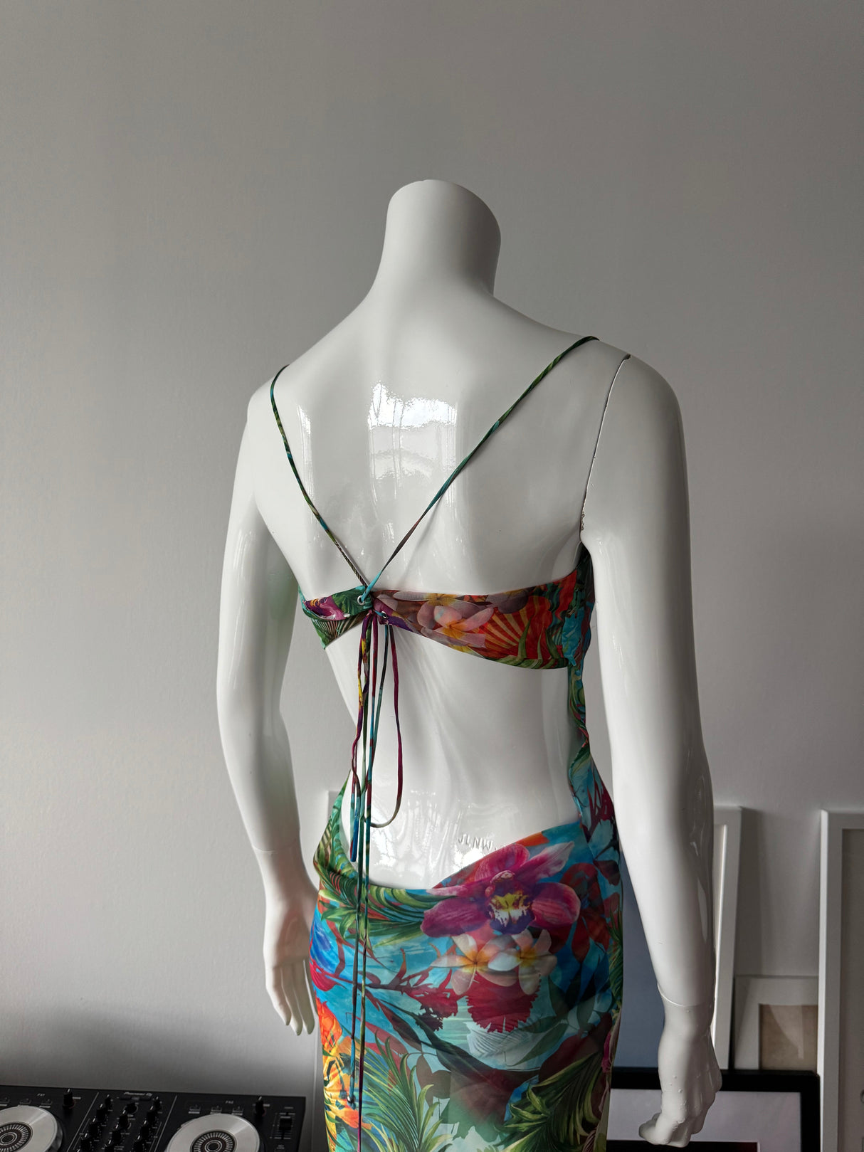 VICTORIA'S SECRET Tropical Flower Print Mesh Maxi Dress