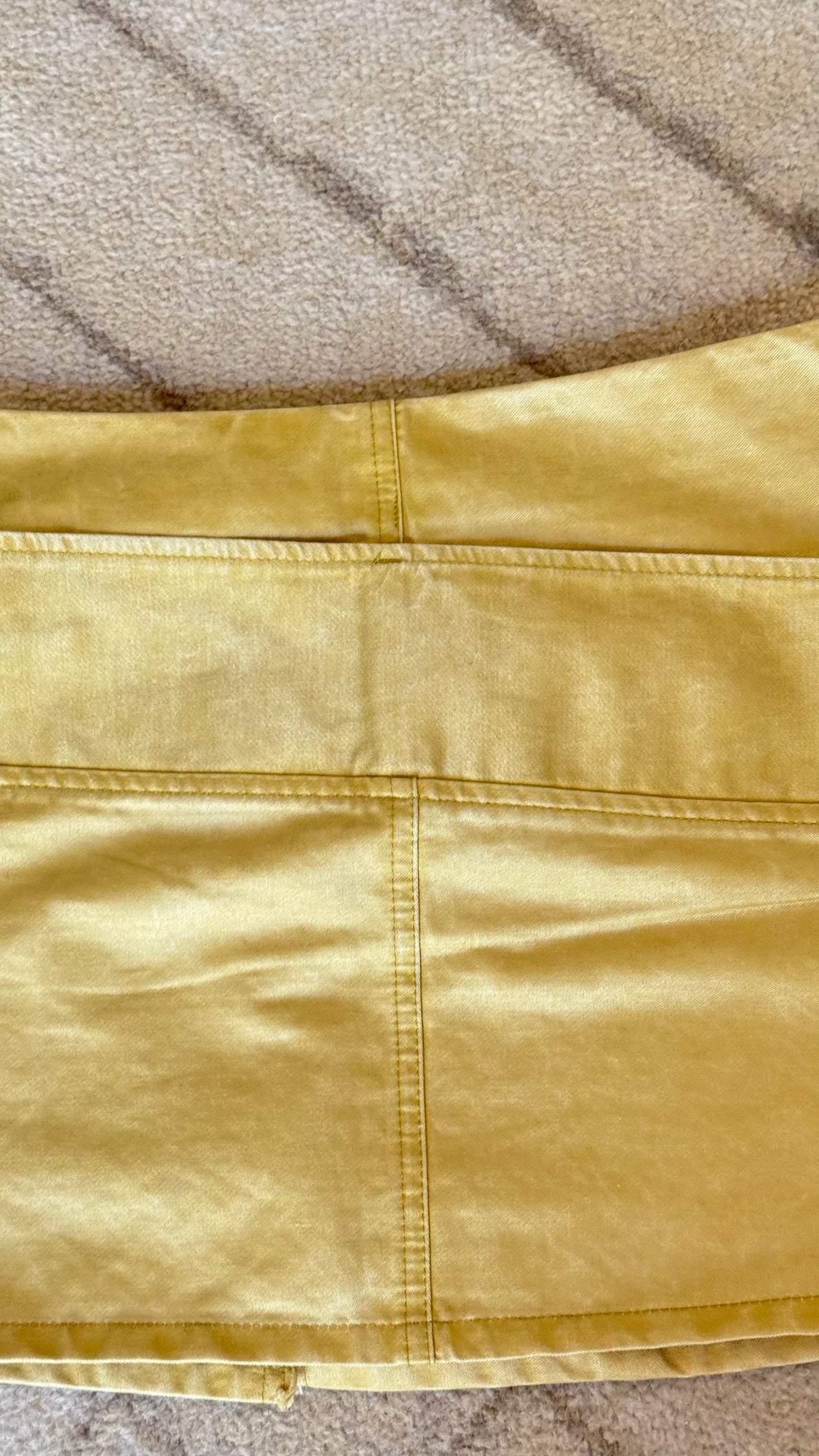 Diesel yellow skirt size 26