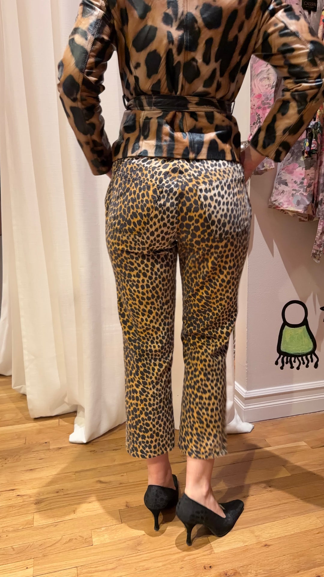 Dolce & Gabbana Leopard Print Cropped Pants