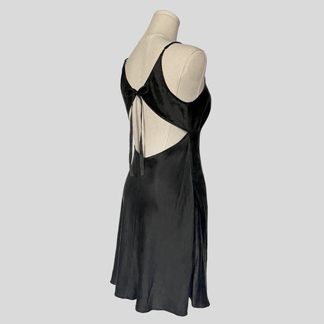 Backless silk slip in black