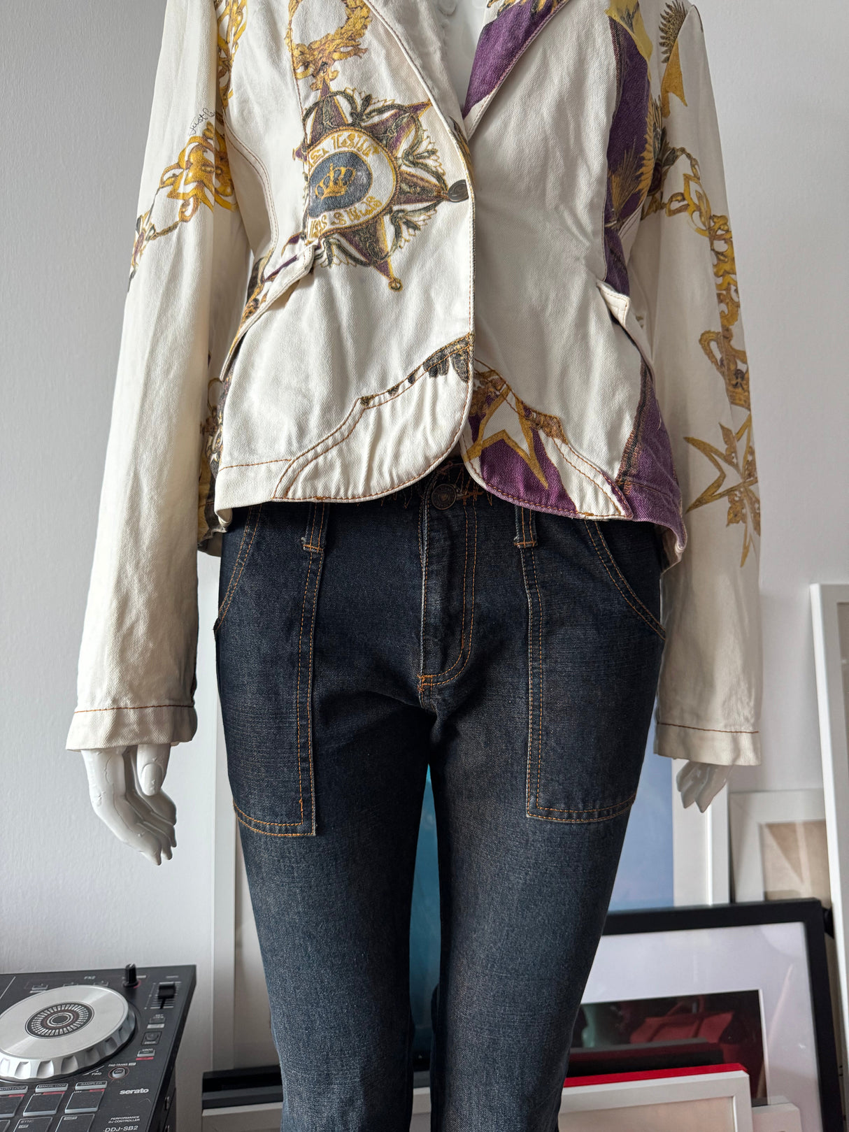 MORGAN DE TOI Dark Flare Jeans with Floral Embroidery