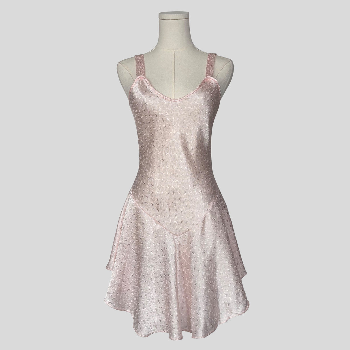 Silky diamond patterned slip