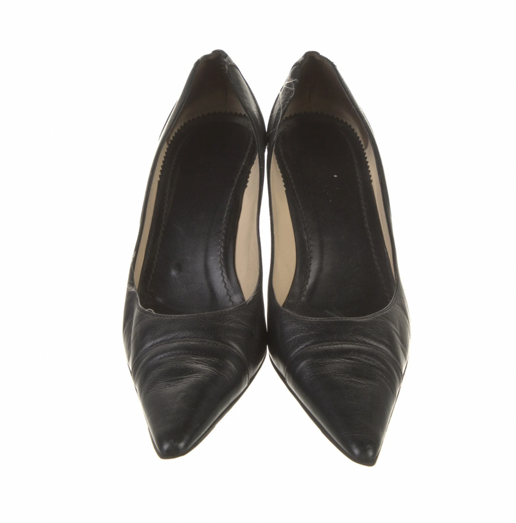 Black Gucci Leather Pumps