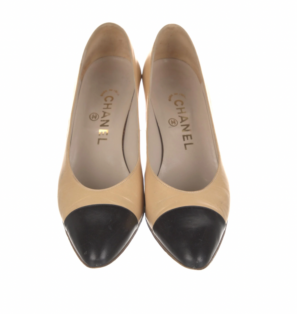 Chanel Classic Vintage Pumps