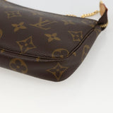 #61 Louis Vuitton Mini Pochette