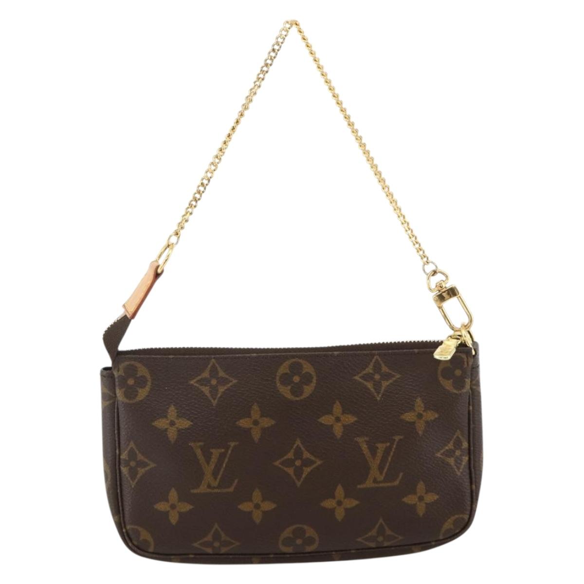 #61 Louis Vuitton Mini Pochette
