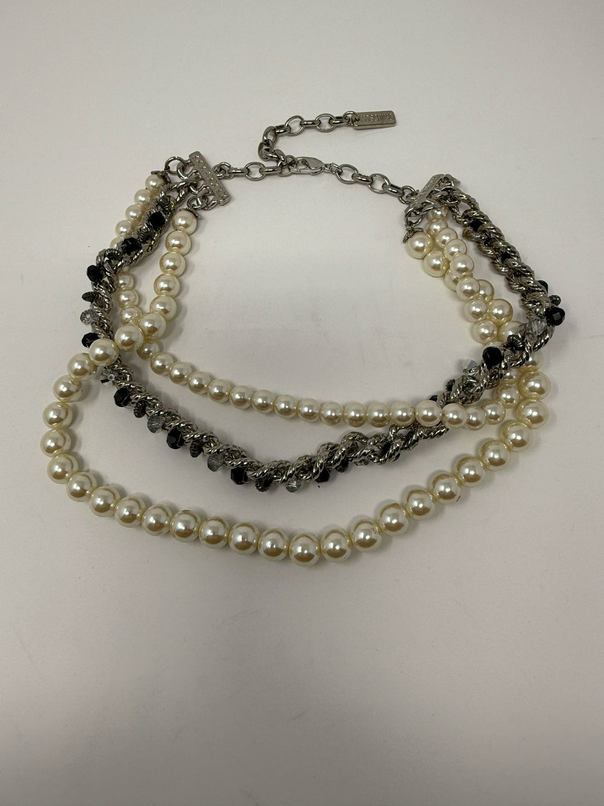 Moschino 30th Aniversar Faux Pearl Chain Necklace Archivio