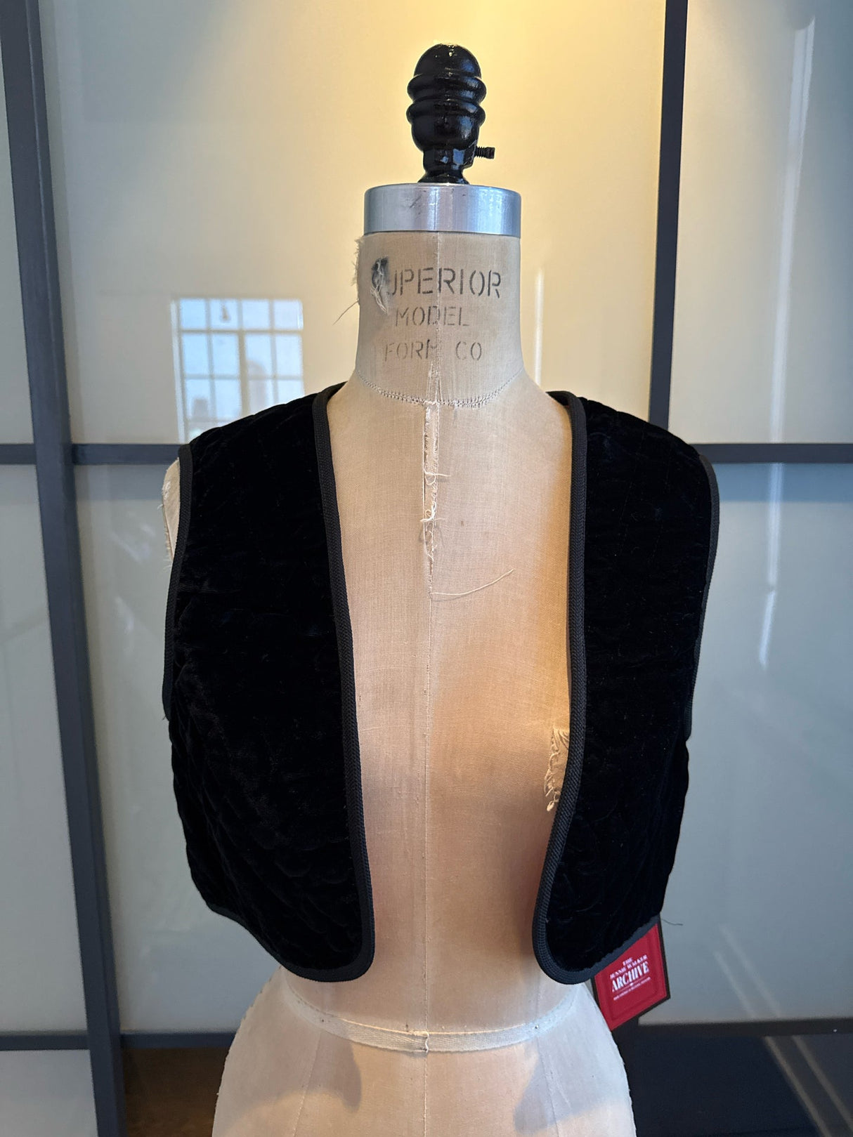 Anthony Muto AM/PM Size S/M Black & Orange Velvet Vest