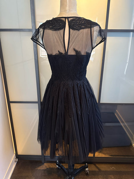 MCQ Alexander McQueen Size IT 36 Black Tulle Feather Lace Dress