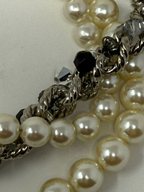 Moschino 30th Aniversar Faux Pearl Chain Necklace Archivio