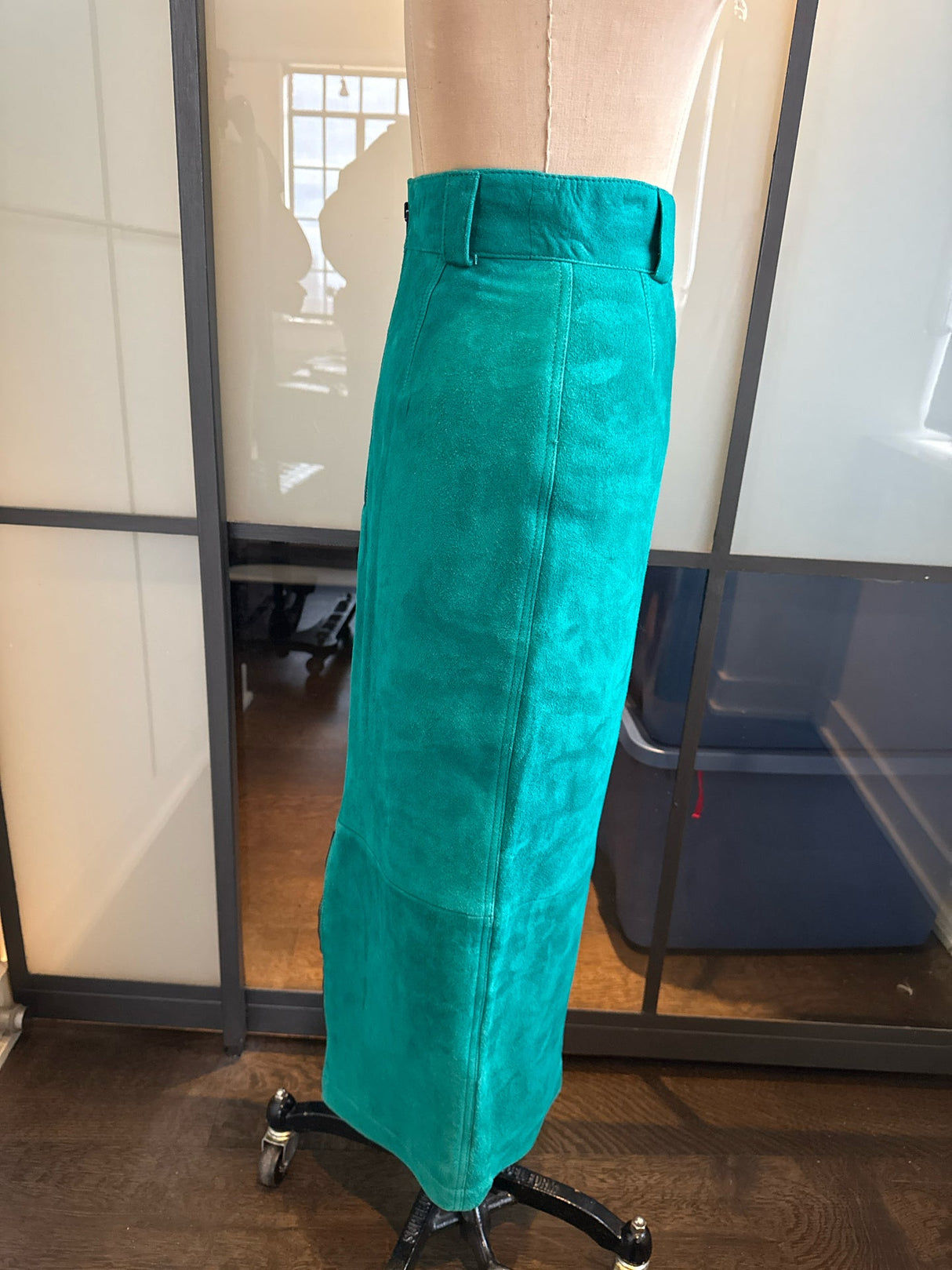 Complice Size 4 Teal Green Suede Pencil Skirt