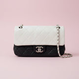 #59 Chanel Flap Black/White Leather Crossbody Bag